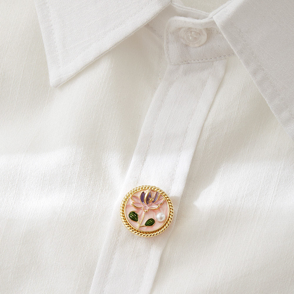 Sculpted Lotus Button Cover