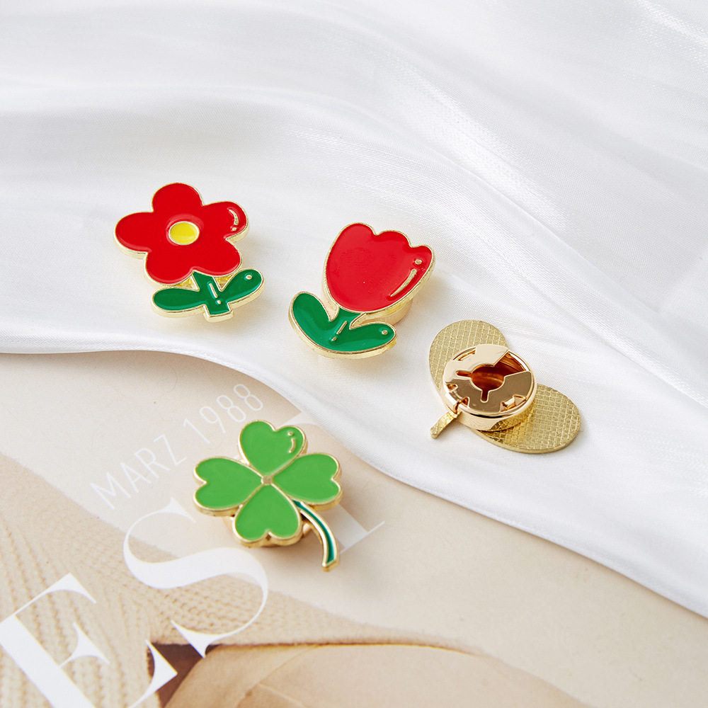 Clover & Sprout Button Cover