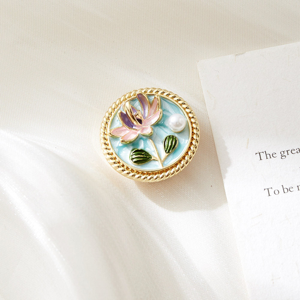 Sculpted Lotus Button Cover